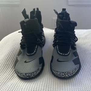 AIR PRESTO MID / ACRONYM Size 6